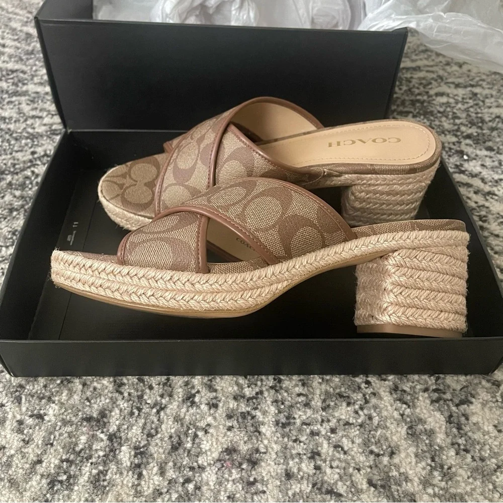 COACH Sloan Espadrille Khaki Saddle Brown Logo Size 9.5 B - Picture 6 of 7